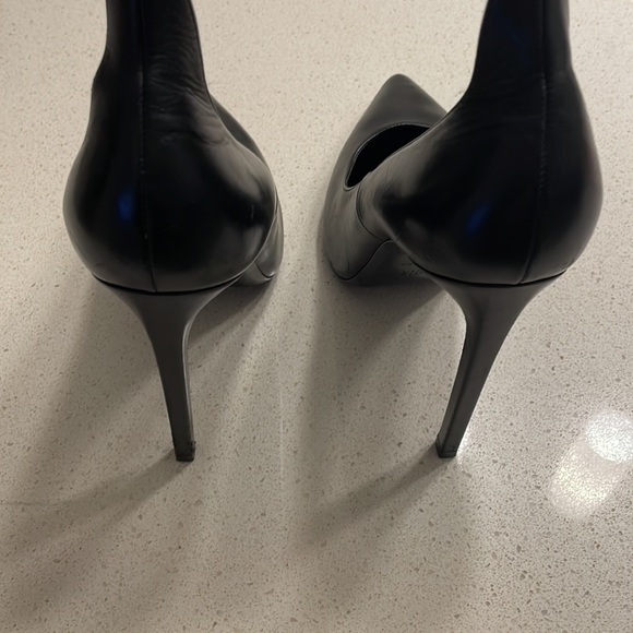 Authentic Saint Laurent Heels - Picture 4 of 8